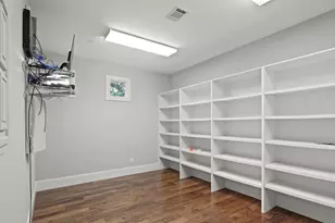 711 Timber Hill Dr, Hedwig Village, TX 77024 - Photo 37