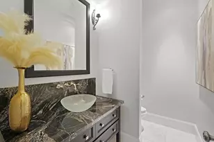 711 Timber Hill Dr, Hedwig Village, TX 77024 - Photo 23