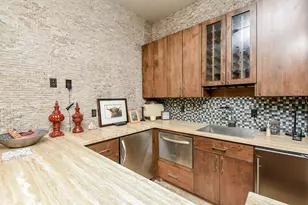 10 Player Pond Pl, The Woodlands, TX 77382 - Photo 19