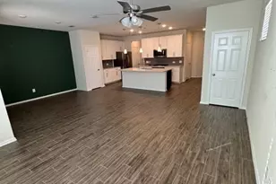 3415 Avondale Vw Dr, Houston, TX 77025 - Photo 3