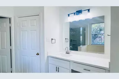 1702 Berkoff Drive, Sugar Land, TX 77479 - Photo 21