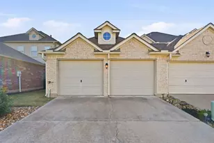 2838 Misty Heath Ln, Houston, TX 77082 - Photo 7