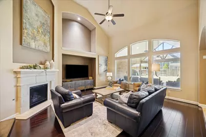 410 McAllister Avenue, Sugar Land, TX 77479 - Photo 9