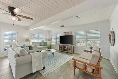 16634 Jamaica Beach Road, Jamaica Beach, TX 77554 - Photo 7