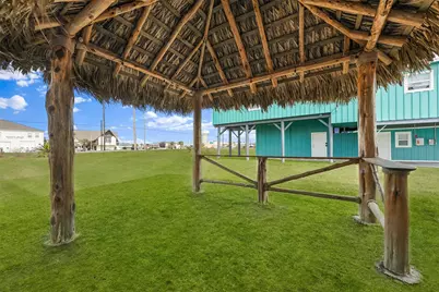 16634 Jamaica Beach Road, Jamaica Beach, TX 77554 - Photo 29