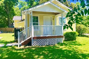5002 Wayne St, Houston, TX 77026 - Photo 1