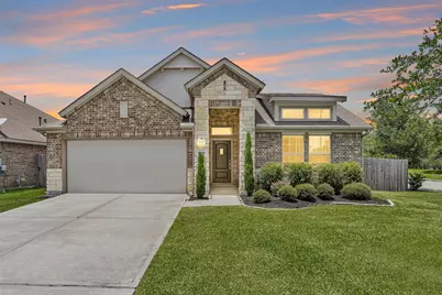 429 Branch Oak Court, La Marque, TX 77568 - Photo 1
