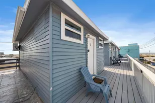 1102 8th St, Galveston, TX 77550 - Photo 19