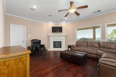 264 Falcon Point, Onalaska, TX 77360 - Photo 7