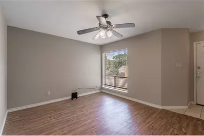 2404 Sycamore Avenue #A-4, Huntsville, TX 77340 - Photo 7
