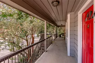 2404 Sycamore Ave, Huntsville, TX 77340 - Photo 5