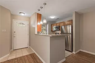 2404 Sycamore Ave, Huntsville, TX 77340 - Photo 9