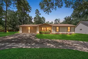 9096 N Comanche Cir, Willis, TX 77378 - Photo 1