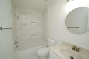 1919 Oakhurst Pkwy, Sugar Land, TX 77479 - Photo 27