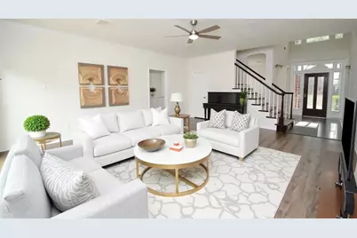1919 Oakhurst Parkway, Sugar Land, TX 77479 - Photo 3