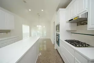 1919 Oakhurst Pkwy, Sugar Land, TX 77479 - Photo 13