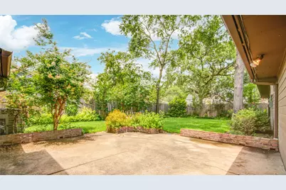 10902 Brentway Drive, Houston, TX 77070 - Photo 27