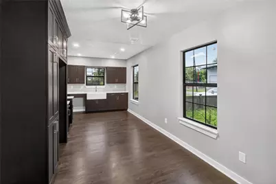 428 Van Molan Street, Houston, TX 77022 - Photo 13