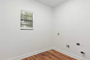 10002 Wilma Ln, Beach City, TX 77523 - Photo 15