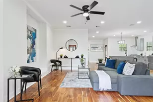 10002 Wilma Ln, Beach City, TX 77523 - Photo 5