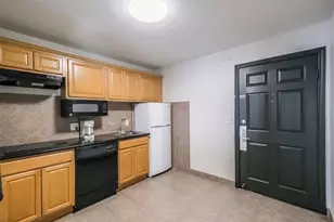 1025 Swanson St, Houston, TX 77030 - Photo 11