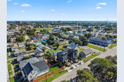 1112 30th St, Galveston, TX 77550 - Photo 29