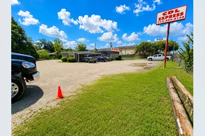 9800 Eastex Freeway, Houston, TX 77093 - Photo 11