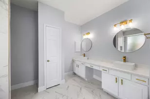 2430 Waterwood Dr, Sugar Land, TX 77479 - Photo 21
