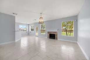 2430 Waterwood Dr, Sugar Land, TX 77479 - Photo 9
