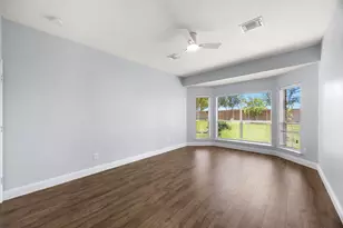 2430 Waterwood Dr, Sugar Land, TX 77479 - Photo 19
