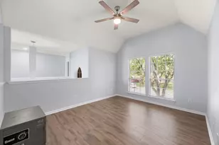 2430 Waterwood Dr, Sugar Land, TX 77479 - Photo 25
