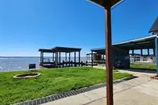 398 Lakeshore S, Onalaska, TX 77360 - Photo 3