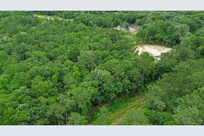 1230 Road 6324, Dayton, TX 77535 - Photo 11