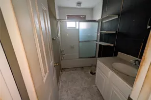 11623 W Bellfort Ave, Houston, TX 77099 - Photo 9
