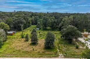 183 Co Rd 436, Dayton, TX 77535 - Photo 1