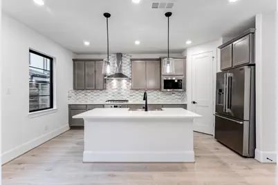 12018 Royal Oaks Banner Way, Houston, TX 77082 - Photo 5