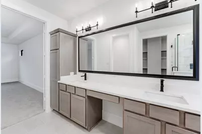 12018 Royal Oaks Banner Way, Houston, TX 77082 - Photo 23