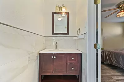 303 Tahiti Road, Tiki Island, TX 77554 - Photo 19