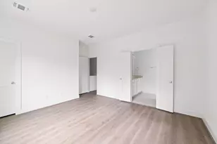 829 Paul Quinn St, Houston, TX 77091 - Photo 9