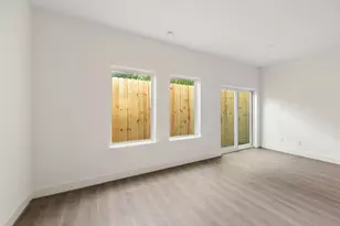 829 Paul Quinn St, Houston, TX 77091 - Photo 21