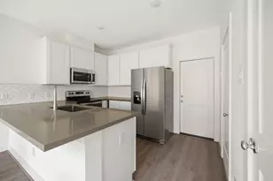 829 Paul Quinn St, Houston, TX 77091 - Photo 5