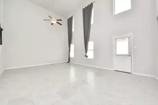 6934 Rosalina Landing Ln, Richmond, TX 77407 - Photo 13