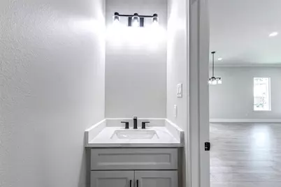 8405 Folkstone Lane, Houston, TX 77075 - Photo 21