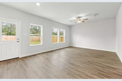 10743 Red Flagstone Drive, Conroe, TX 77306 - Photo 9