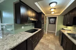 2674 County Rd 4117, Buna, TX 77612 - Photo 9