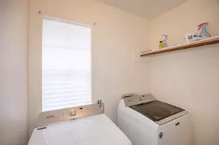 1627 Mabry Mill Rd, Houston, TX 77062 - Photo 27