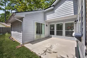 28 S Rain Forest Ct, The Woodlands, TX 77380 - Photo 21
