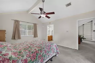 28 S Rain Forest Ct, The Woodlands, TX 77380 - Photo 19