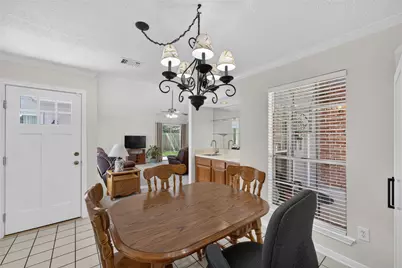 28 S Rain Forest Court, The Woodlands, TX 77380 - Photo 13