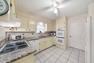 1002 Patricia Dr, Deer Park, TX 77536 - Photo 7